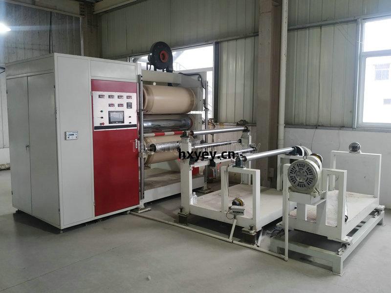 無(wu)紡(fang)布壓光(guang)機(ji)