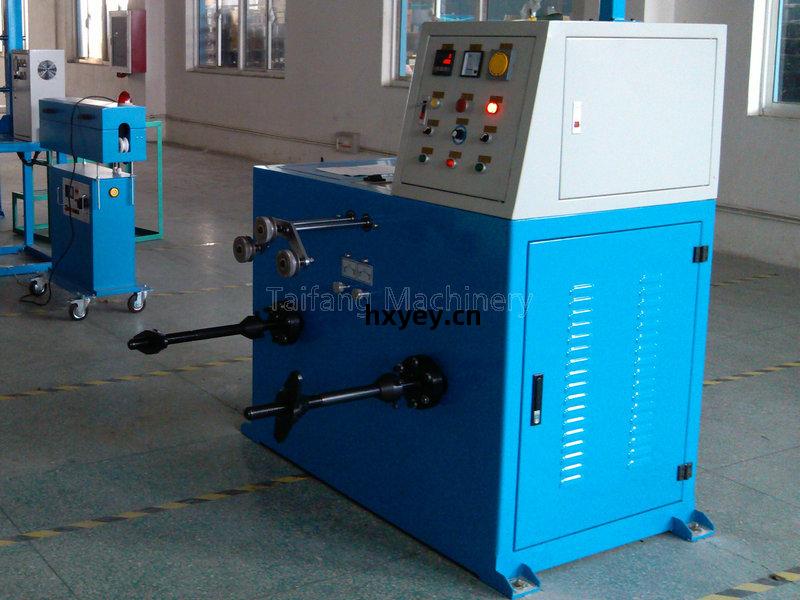 雙(shuang)軸(zhou)收線機