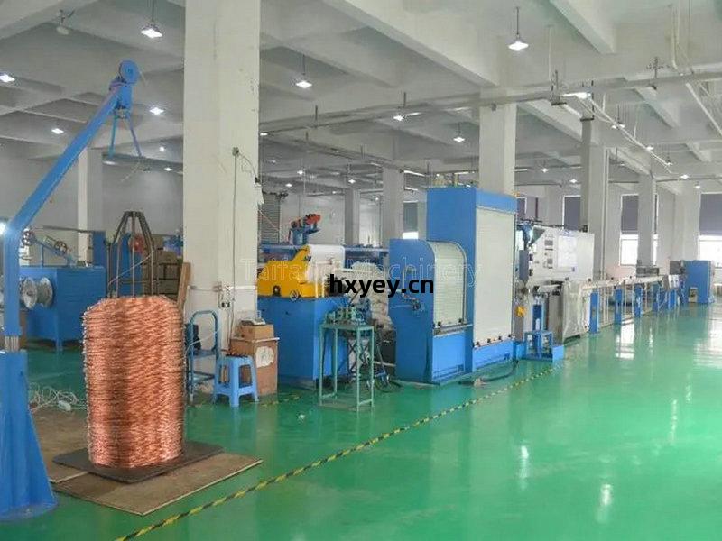 高速(su)串聯(lian)生(sheng)產(chan)線(xian)